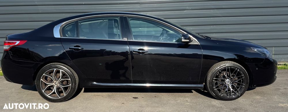 Renault Latitude 2.0 dCi Initiale Aut. - 12