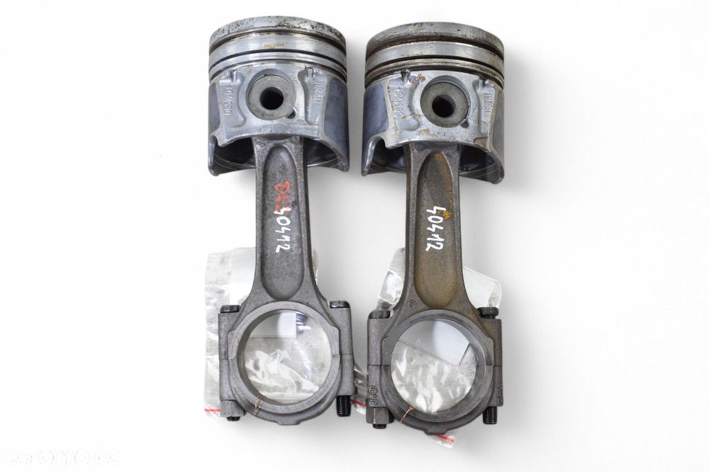 Tłok Korbowód VOLVO FORD PEUGEOT CITROEN 2.0d TDCI HDI D4204T RHR G6DA - 1