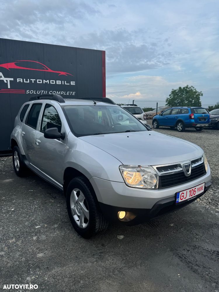 Dacia Duster 1.6 4x2 Laureate - 3