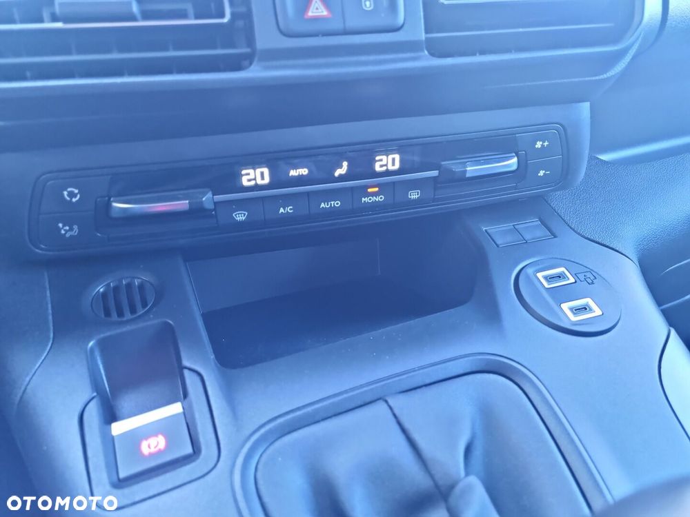 Toyota Proace City Verso 1.5 D-4D Family - 21