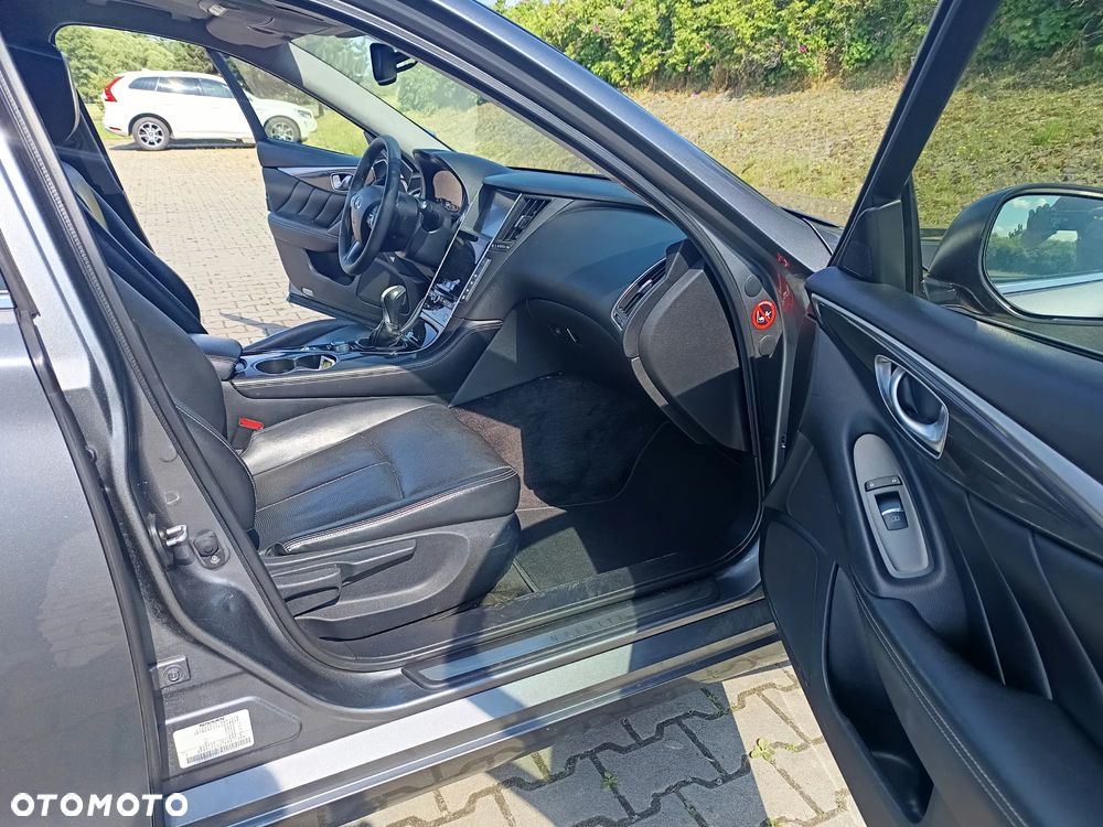 Infiniti Q50 2.2d Premium - 9
