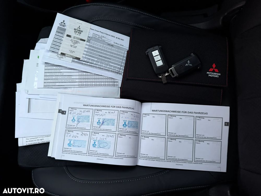 Mitsubishi Eclipse-Cross Plug-In Hybrid 4WD Top - 40