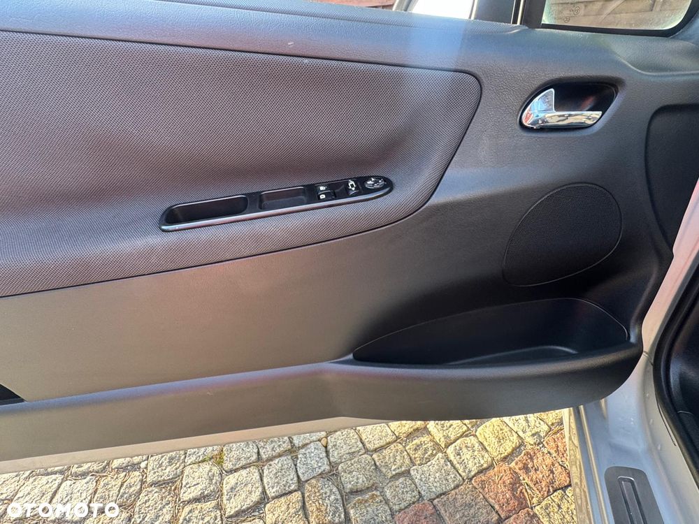 Peugeot 207 CC 120 VTi Access - 14