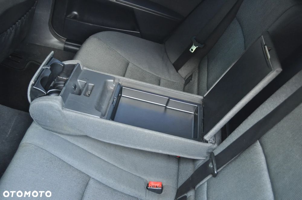 BMW Seria 5 - 16
