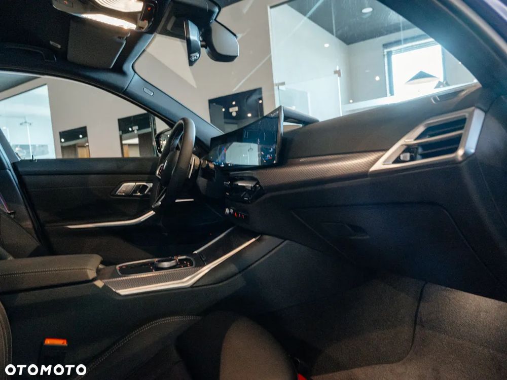 BMW Seria 3 M340d xDrive - 9