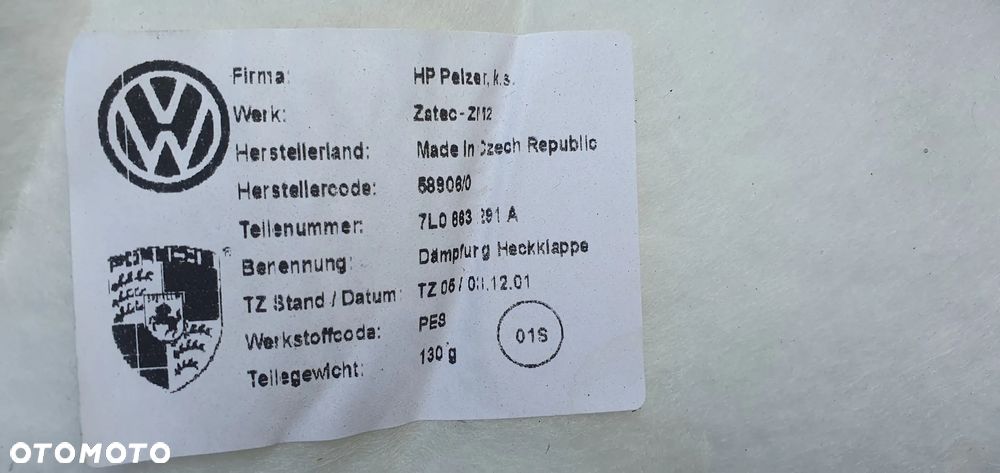 Tapicerka osłona klapy bagażnika VW Touareg 7L6867605 7L0863291A - 8