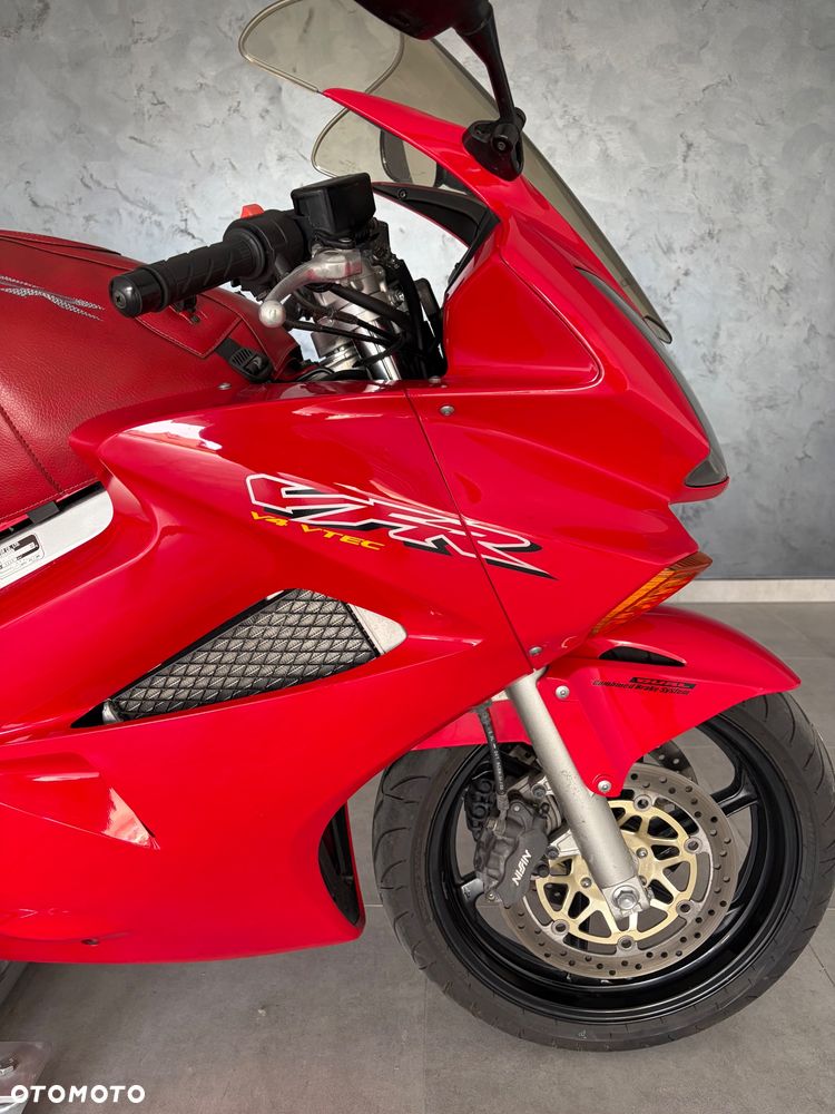 Honda VFR - 5