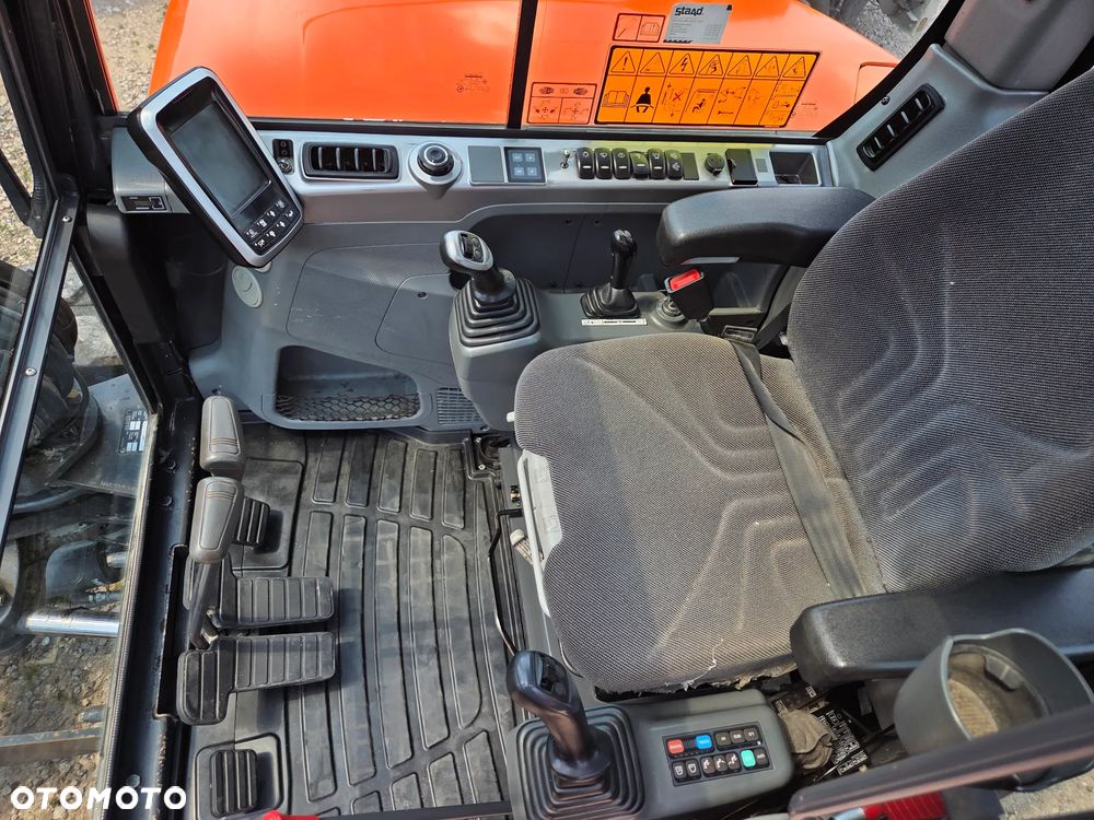 Doosan DX 63 - 12