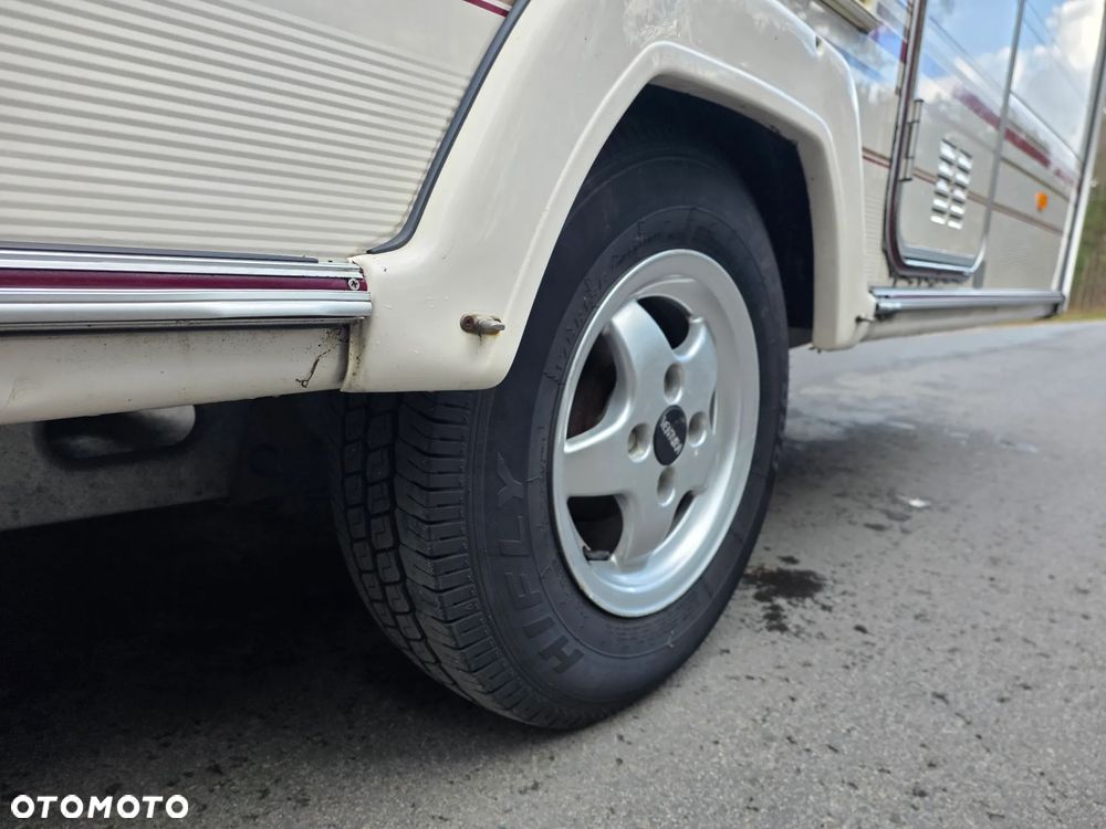 SWIFT Eccles Jade 2/3 osobowa przyczepa kempingowa - 7