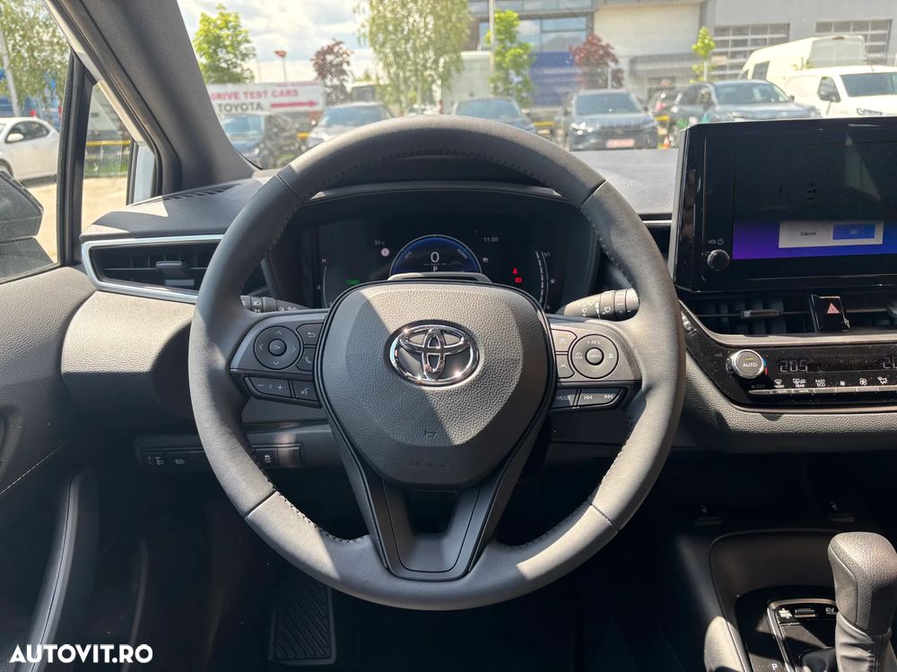 Toyota Corolla 1.8 HSD Eco - 13