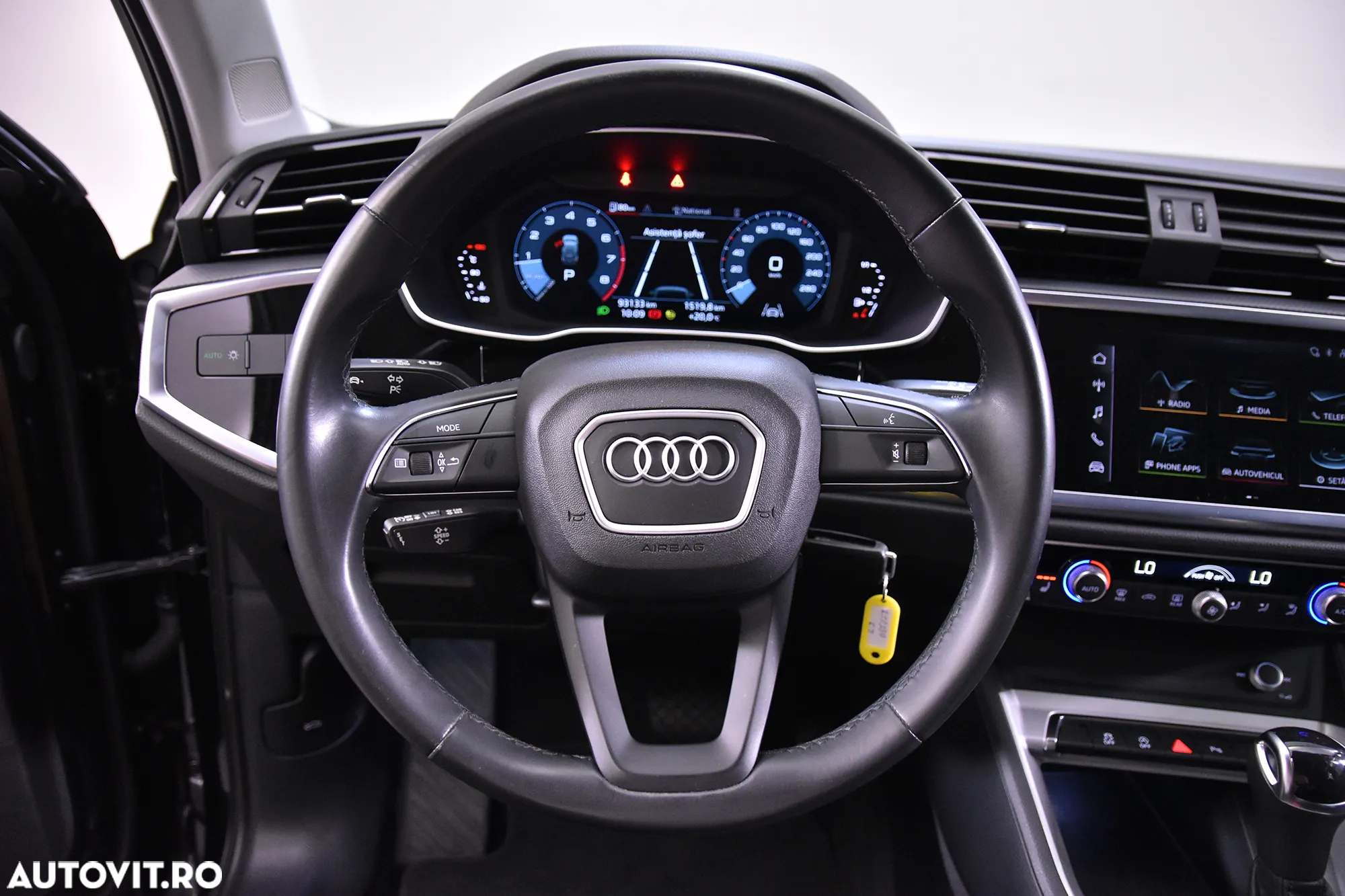 Audi Q3 - 16