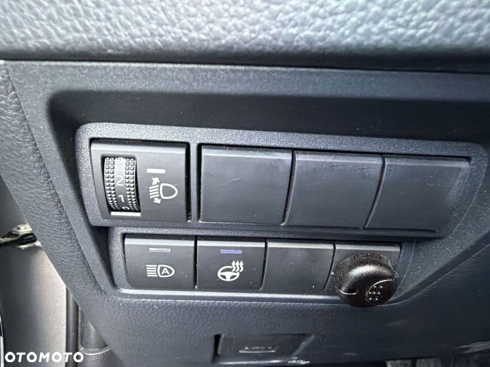 Toyota Yaris Hybrid 1.5 Style - 23