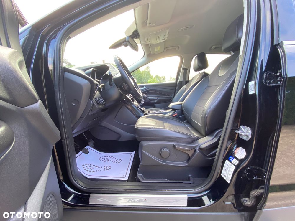 Ford Kuga 2.0 TDCi 4x4 Titanium - 24
