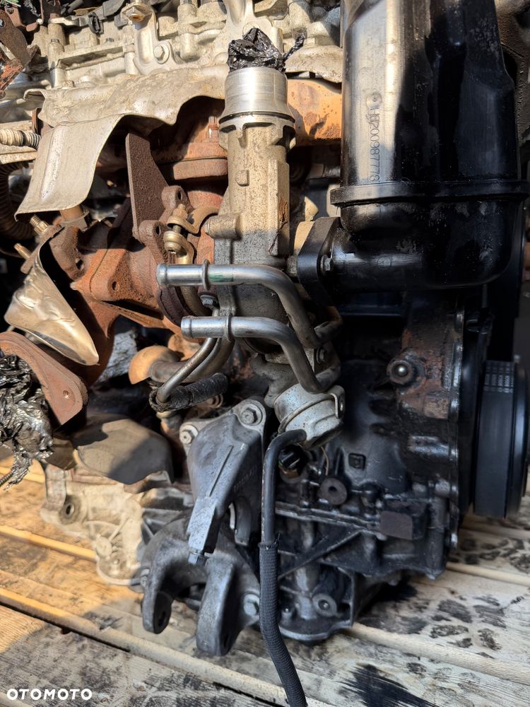 Silnik kompletny Renault Master III 2.3 DCI 125 KM M9TA676 - 7