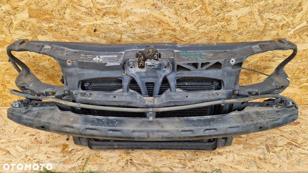 VW GOLF  IV 1.4 BENZYNA PAS PRZEDNI KOMPLET - 1