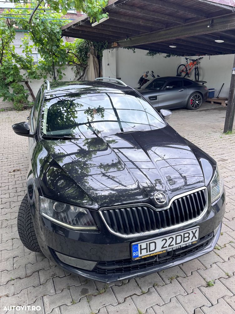 Skoda Octavia 2.0 TDI 4x4 DSG Laurin & Klement - 17