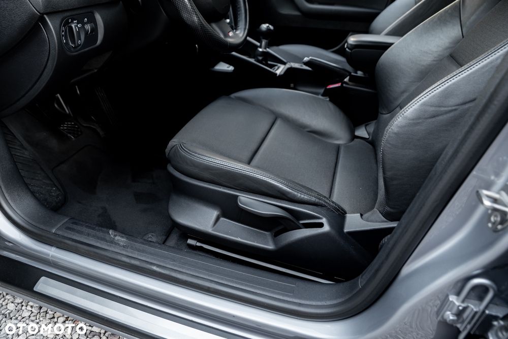 Audi A3 Sportback 2.0T FSI Ambition - 21