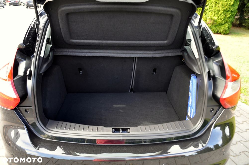 Ford Focus 1.6 EcoBoost Titanium - 39