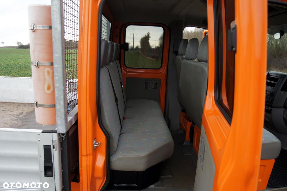 Volkswagen CRAFTER 2.5TDI Doka Long - 31