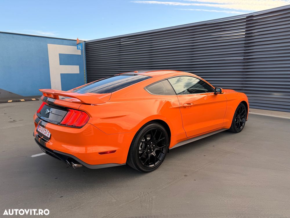 Ford Mustang 2.3 Eco Boost Aut. - 9