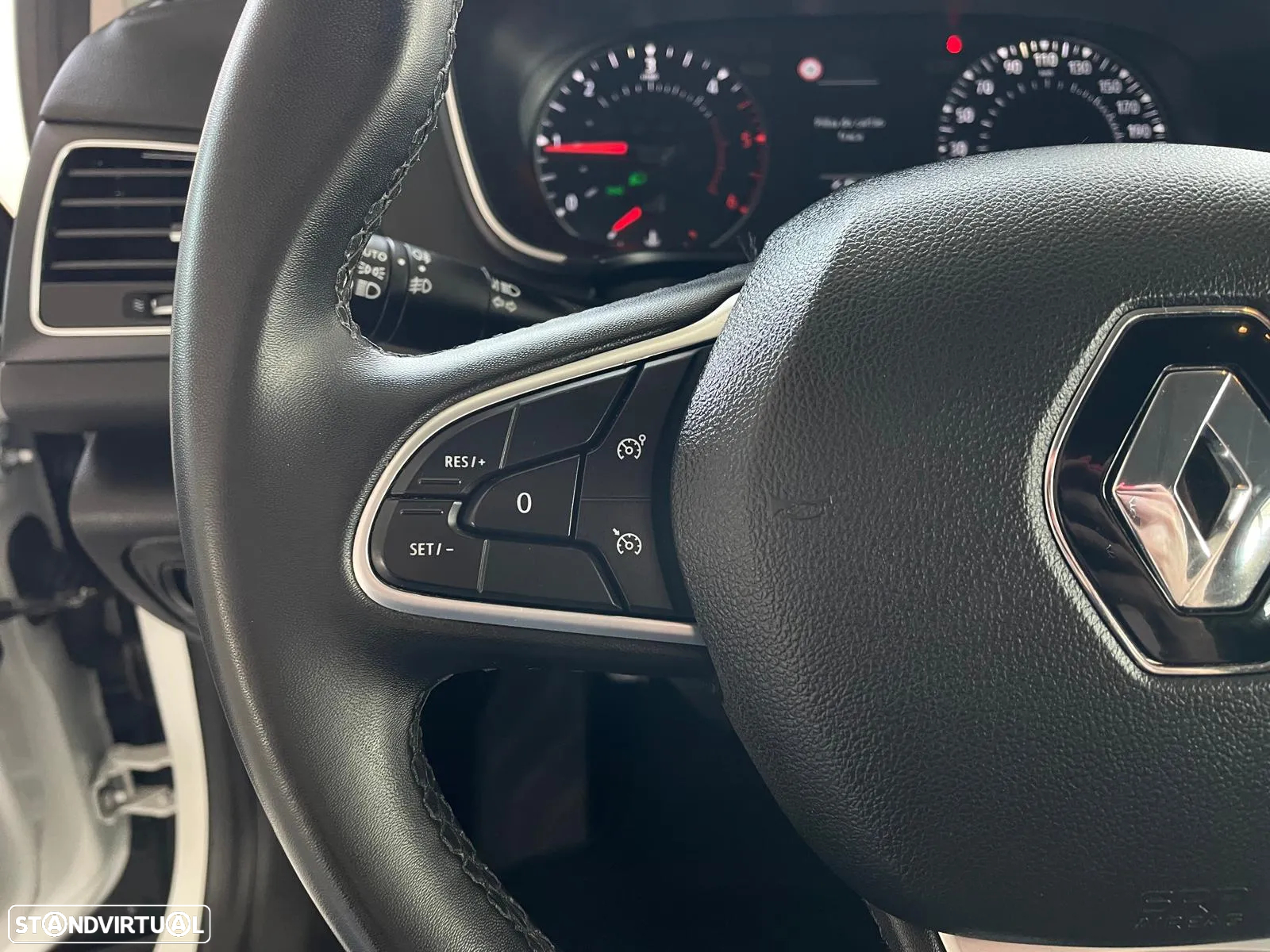 Renault Mégane 1.5 Blue dCi Limited EDC - 22
