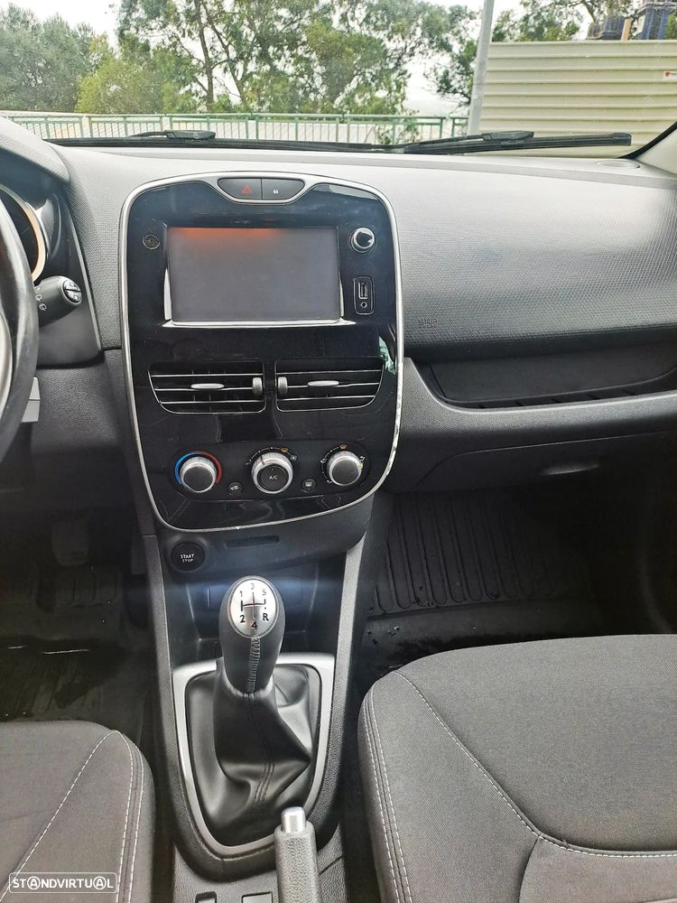 Renault Clio Sport Tourer 0.9 TCe Limited Edition - 13
