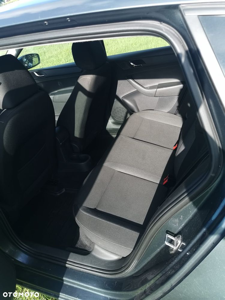 Skoda RAPID 1.6 TDI DPF Active - 11