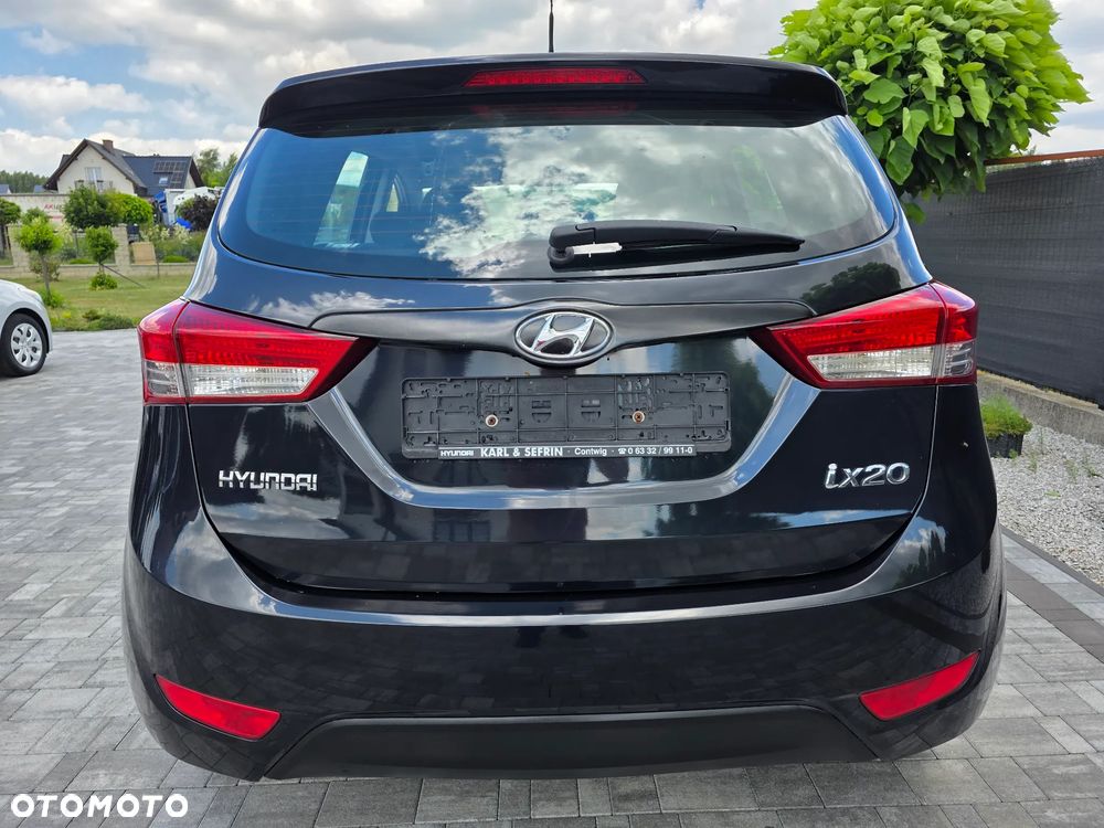Hyundai ix20 1.4 blue Comfort - 18