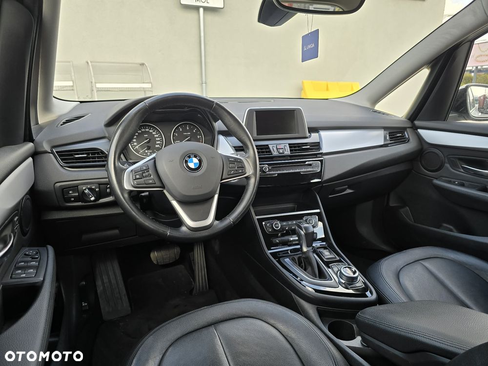 BMW Seria 2 218d GT M Sport - 30