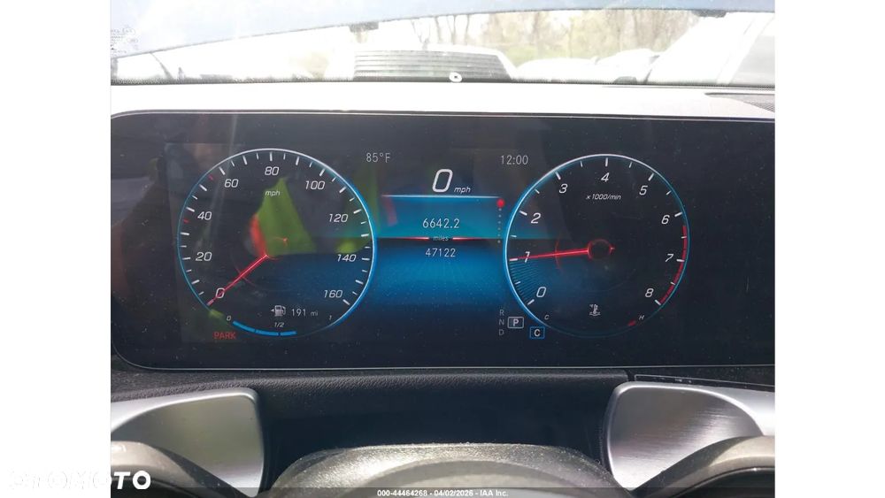 Mercedes-Benz GLB 250 8G-DCT AMG Line - 11