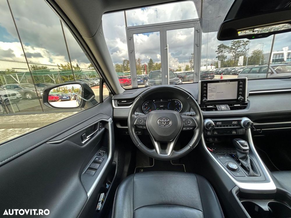 Toyota RAV4 2.5 Hybrid VVT-iE 4x4 Luxury - 11