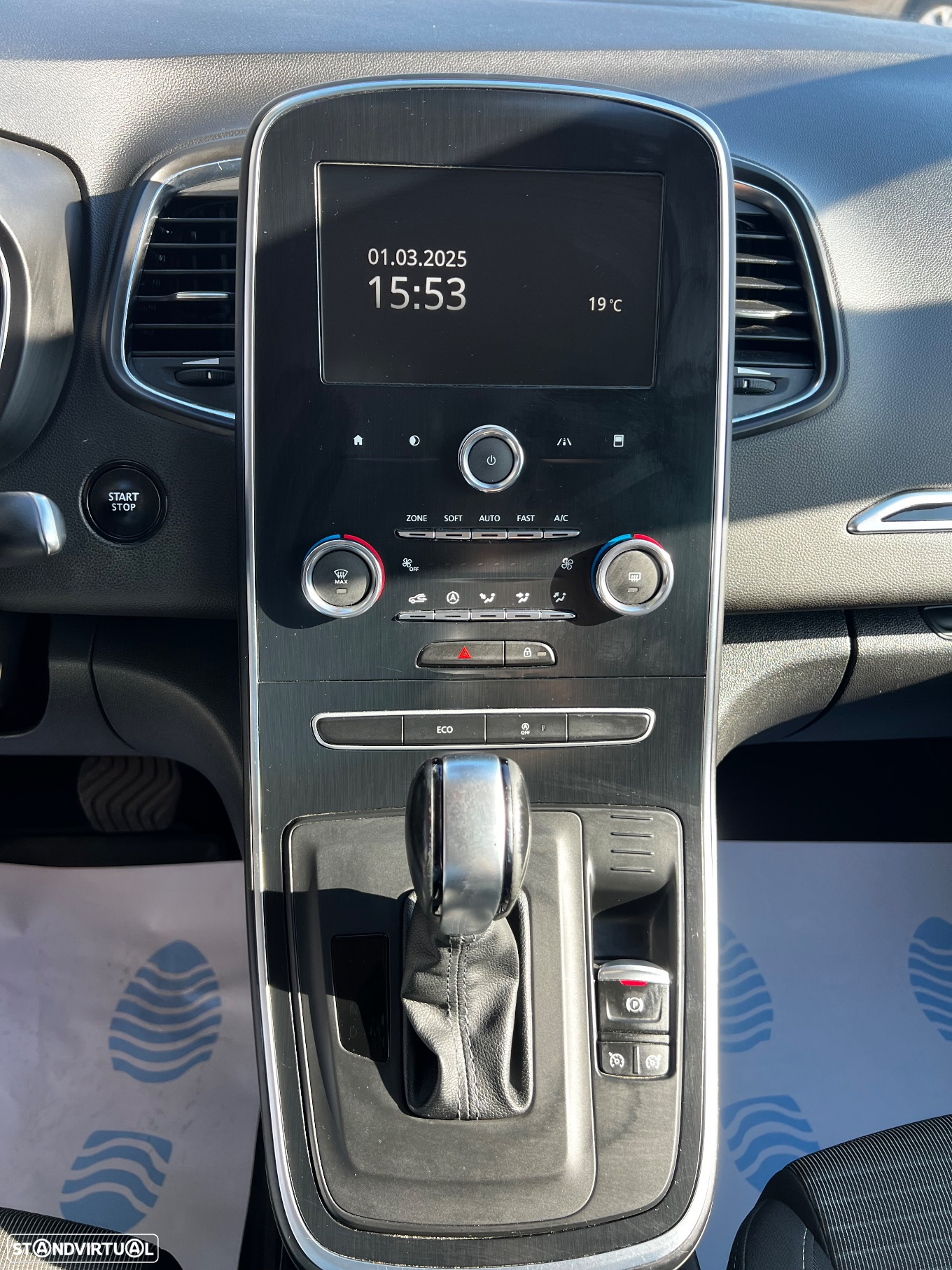 Renault Grand Scénic BLUE dCi 120 EDC LIMITED - 6