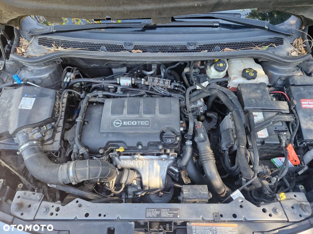 Opel Astra 1.4 T Enjoy - 14