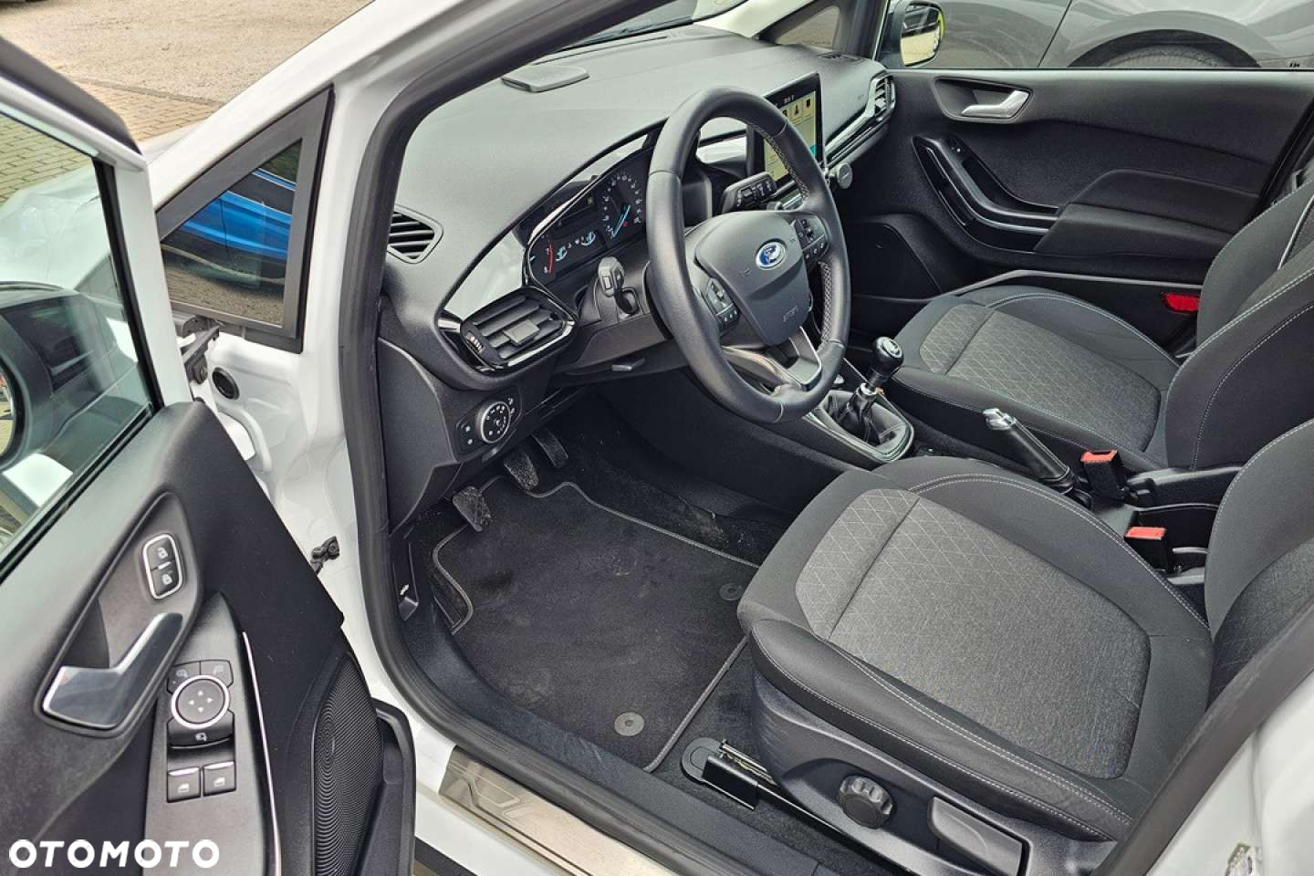 Ford Fiesta - 14