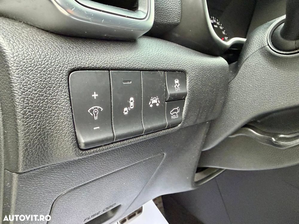 Kia Sportage 2.0 CRDI AWD Eco-Dynamics+ (48V M-H) Aut. GT LINE - 14