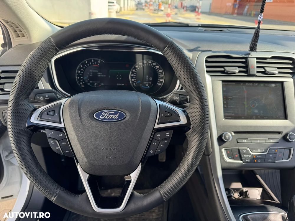 Ford Mondeo 1.6 TDCi ECOnetic Start-Stopp Titanium - 25