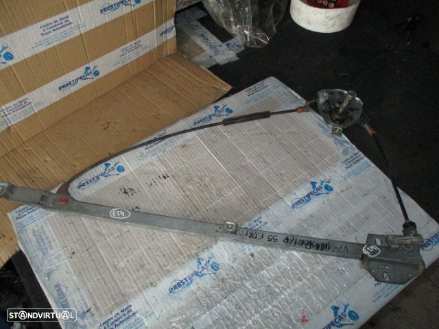 Elevador Manual 701837502F VW TRANSPORTER 1995 4P FD - 1