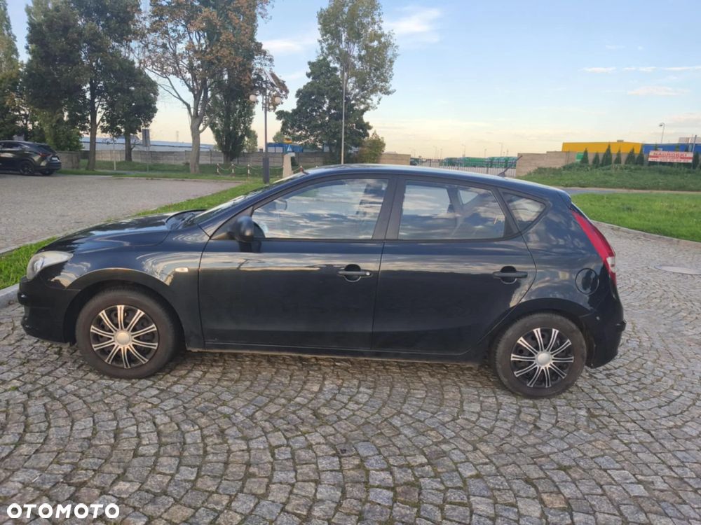 Hyundai i30 1.4 Classic - 3