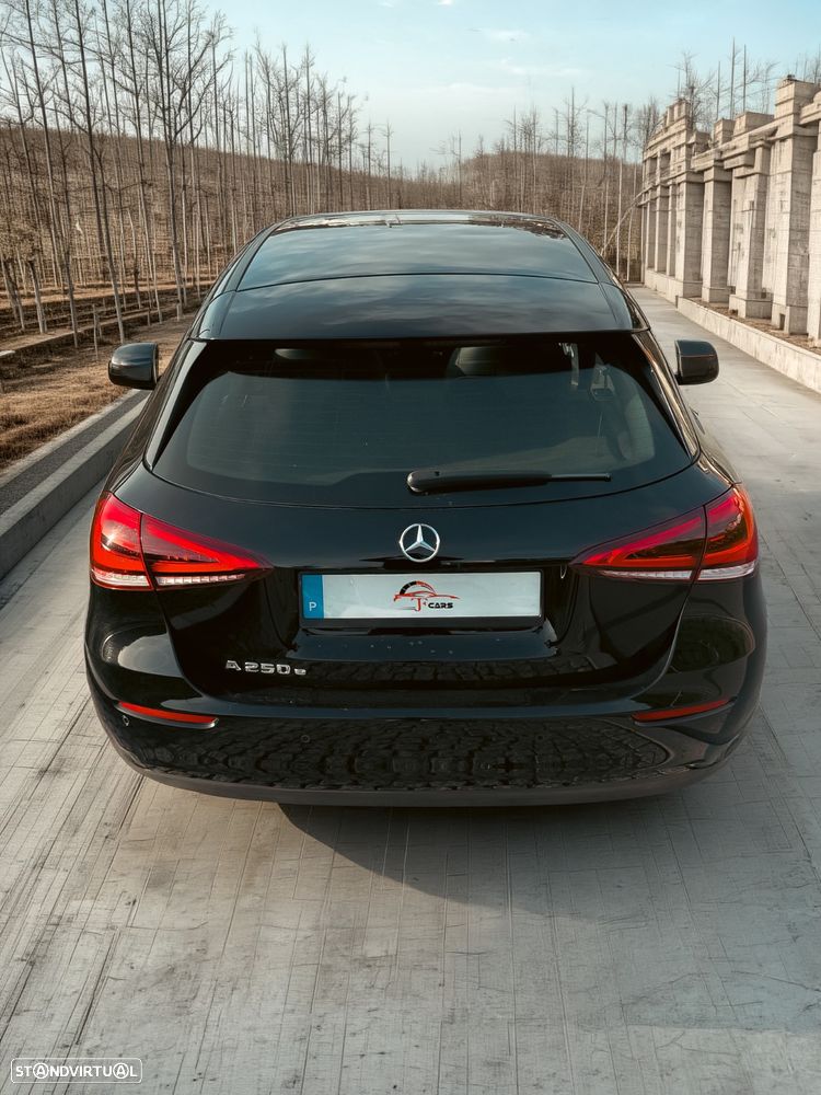 Mercedes-Benz A 250 e 8G-DCT Progressive - 5