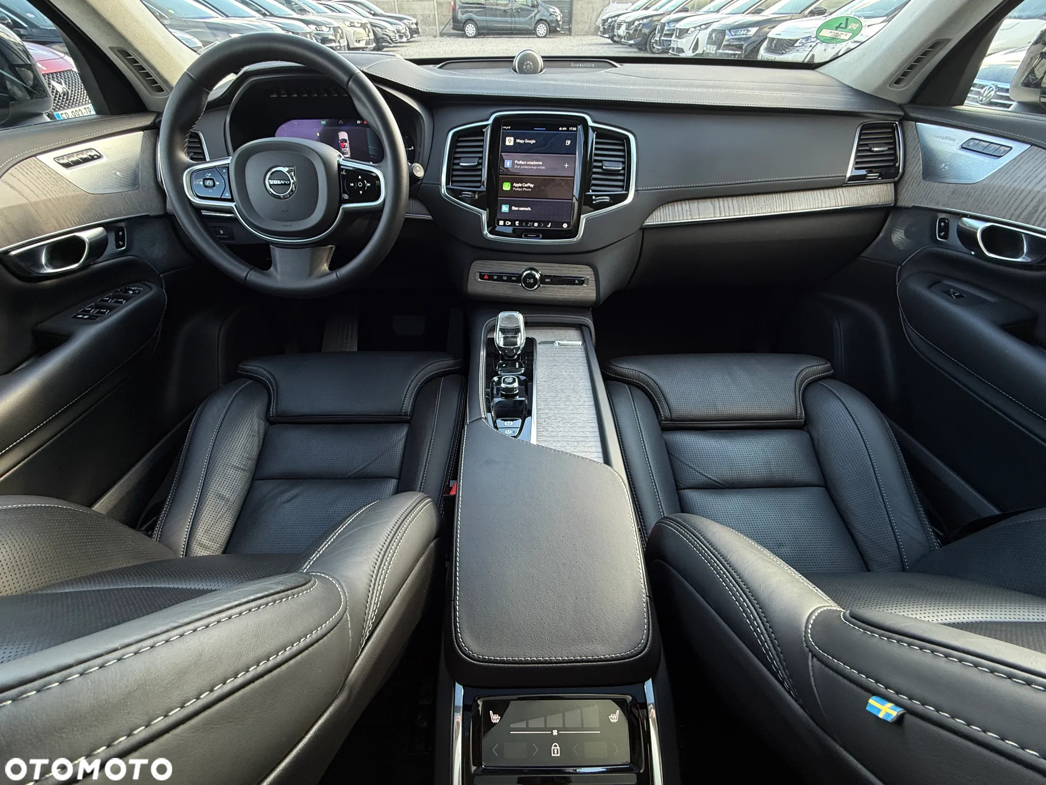 Volvo XC 90 T8 AWD Plug-In Hybrid Ultimate Dark 7os - 40