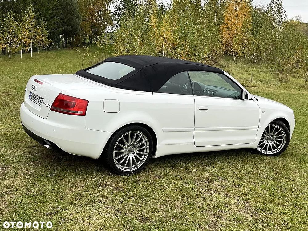 Audi A4 Cabrio 3.0 TDI DPF quattro - 11