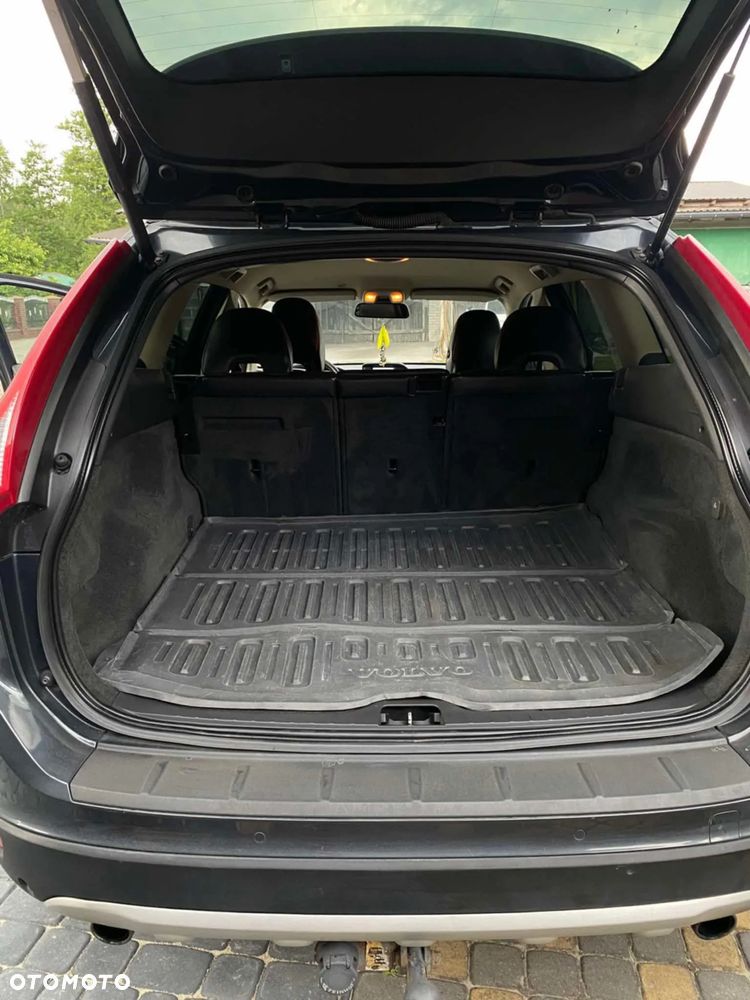 Volvo XC 60 D5 AWD - 10