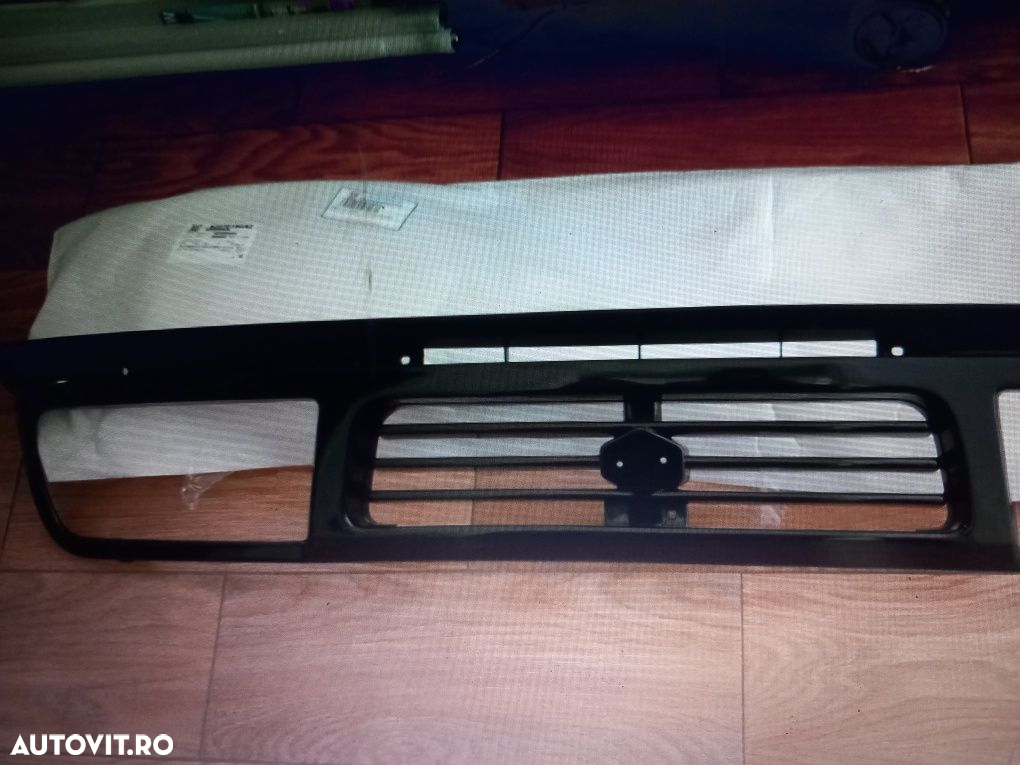 Mâner suzuki vitatra piesa caroserie far vitara grila maner hayon usa - 3