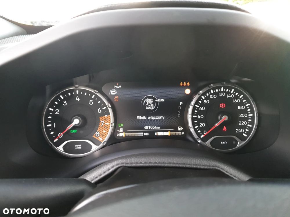 Jeep Renegade 1.5 T4 mHEV Upland FWD S&S DCT - 14