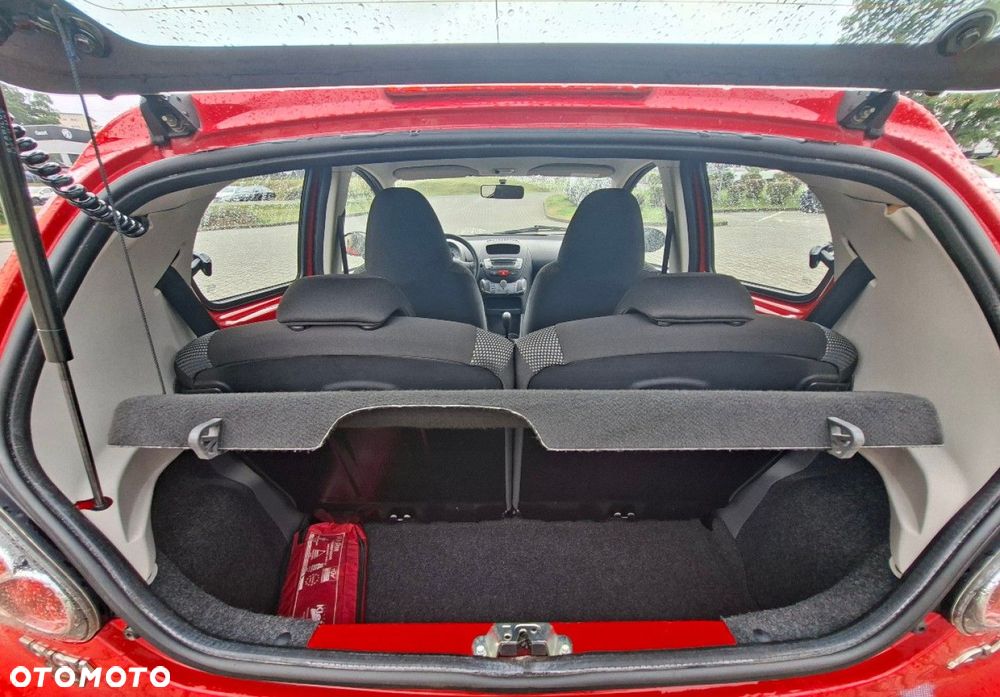 Toyota Aygo - 13
