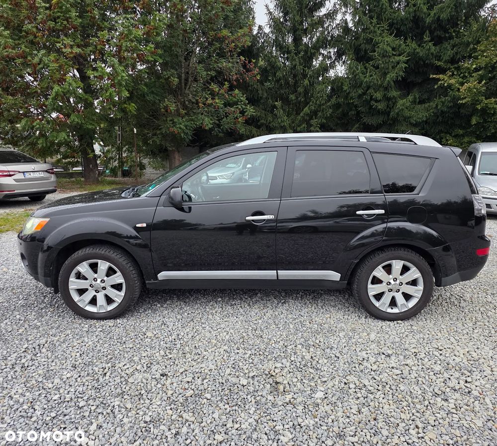 Mitsubishi Outlander 2.2 DI-D 4WD Instyle - 2