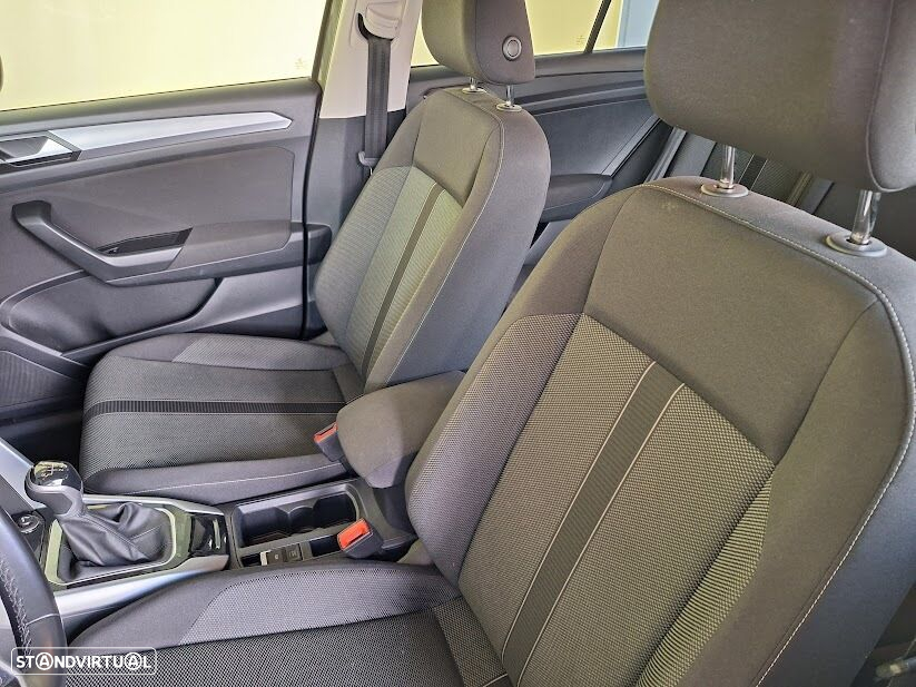 VW T-Roc 1.0 TSI T-ROC@pt - 8