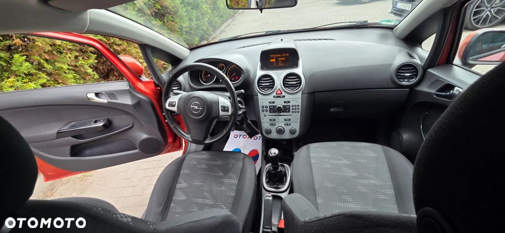 Opel Corsa 1.4 16V Innovation - 34