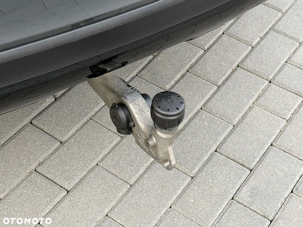 Mercedes-Benz GLS - 14