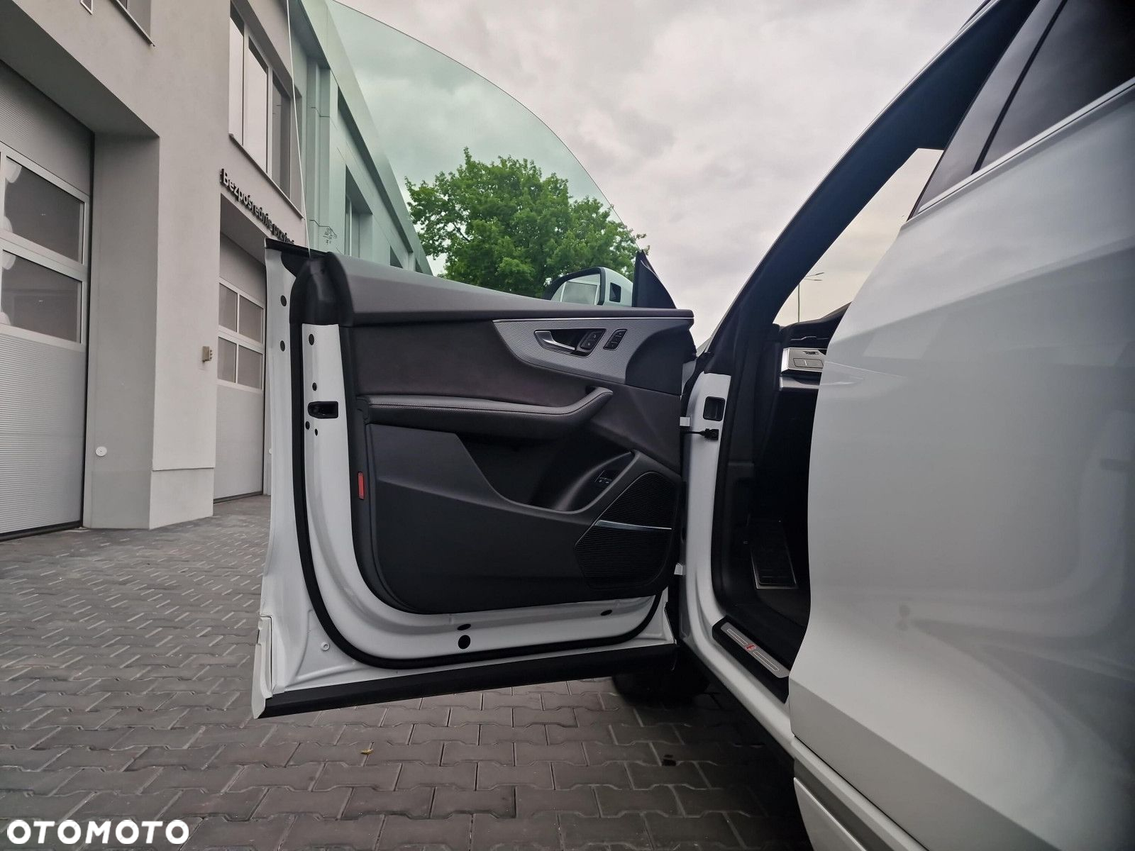 Audi Q8 - 16